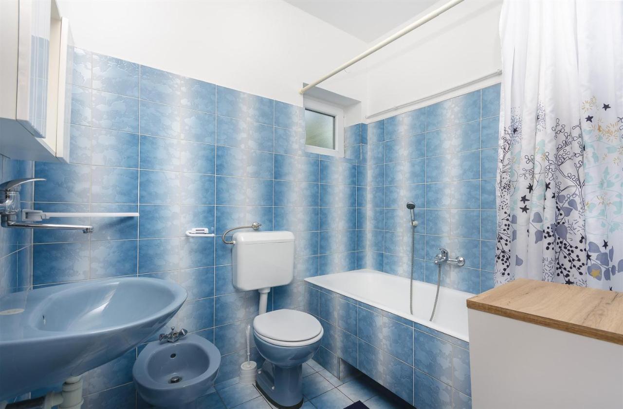 Apartments And Room Lotus Tribalj Zewnętrze zdjęcie