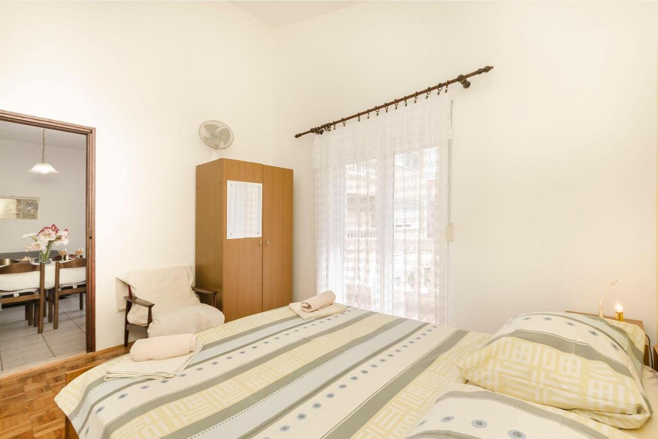 Apartments And Room Lotus Tribalj Zewnętrze zdjęcie